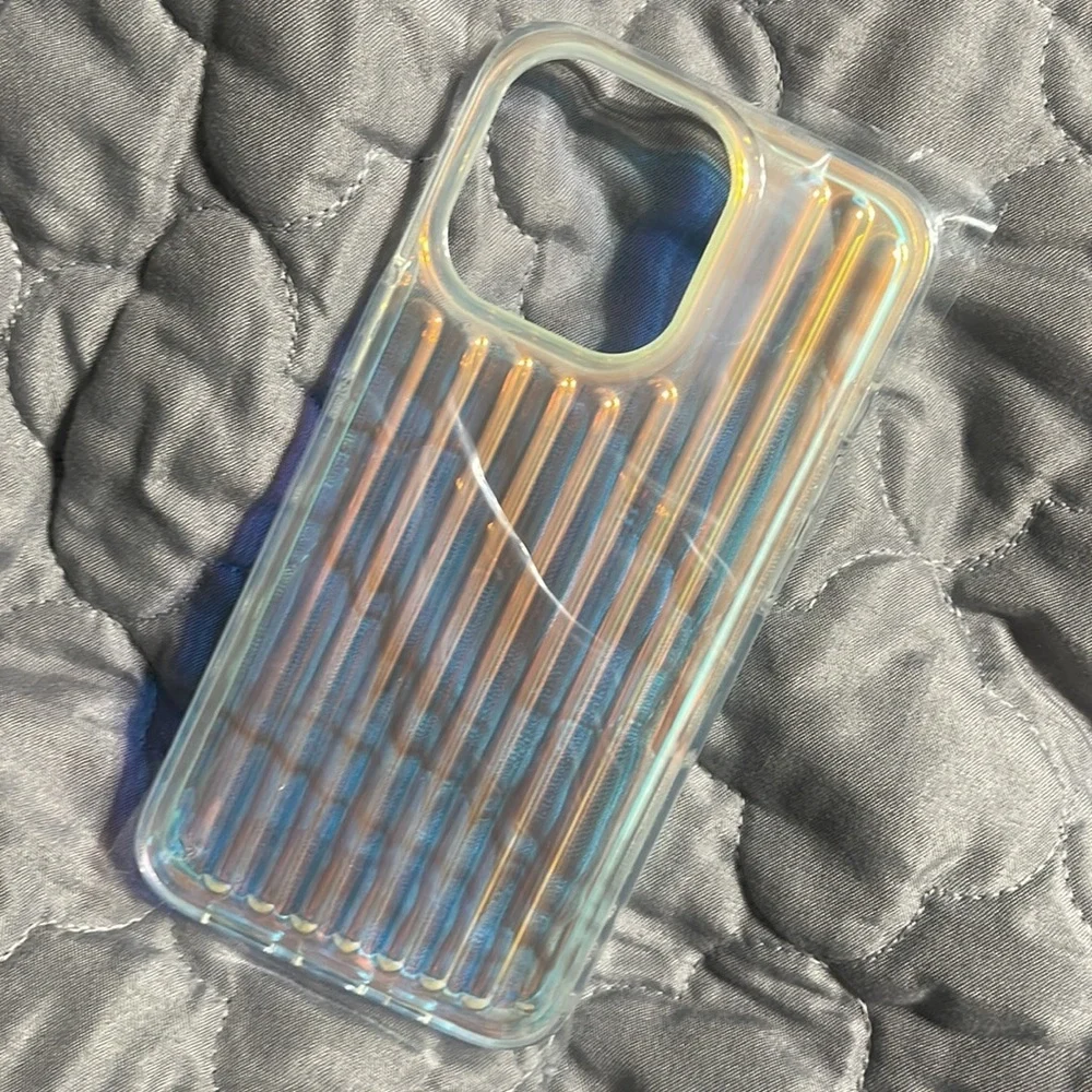 New iridescent iPhone 13 pro case